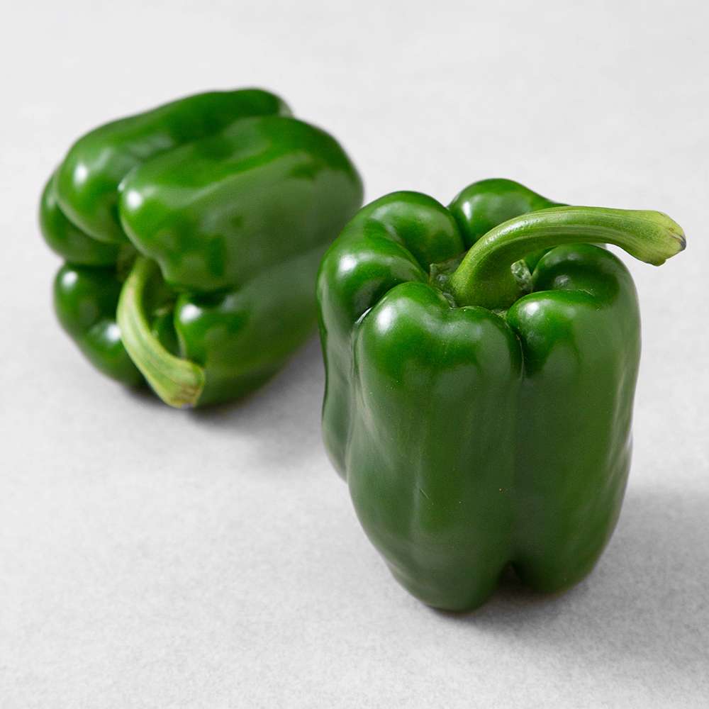 Fresho Capsicum Green/Hari Shimla Mirch, 500 g