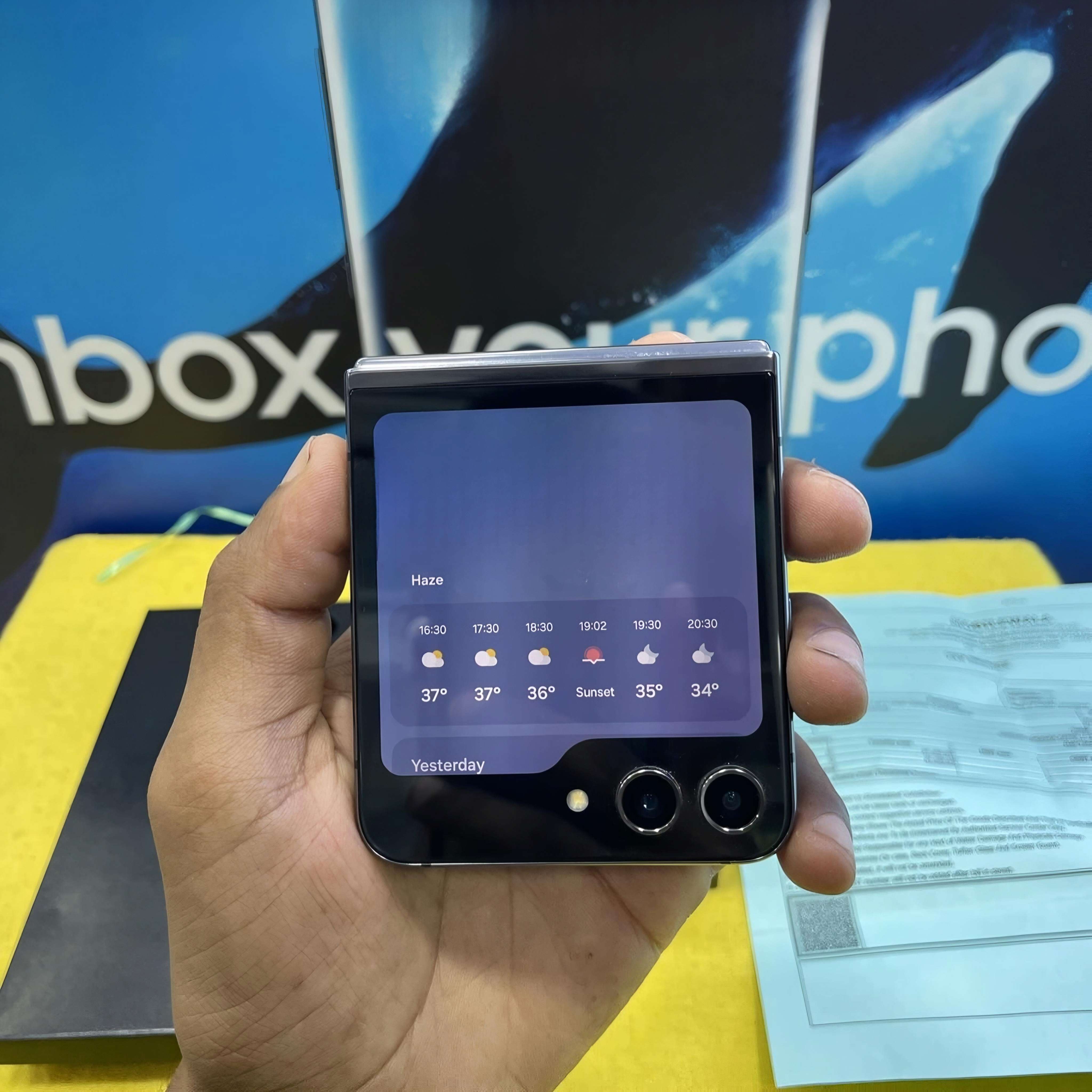 Samsung Galaxy Z Flip 5(5G)